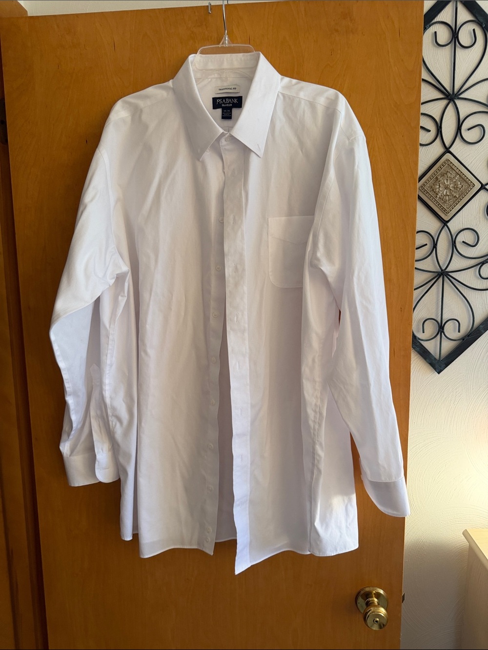 Jos. A. Bank Traveler White Men's Dress Shirt - Classic Long Sleeve